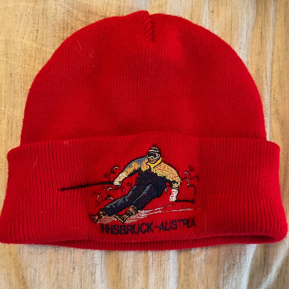 VINTAGE BEANIE
